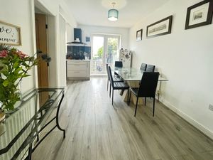 Dining Area- click for photo gallery